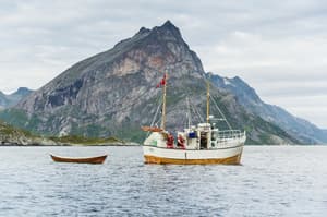 NOTOS - Tromso - Fishing Boat - C H - VisitNorway.com.jpg Photo